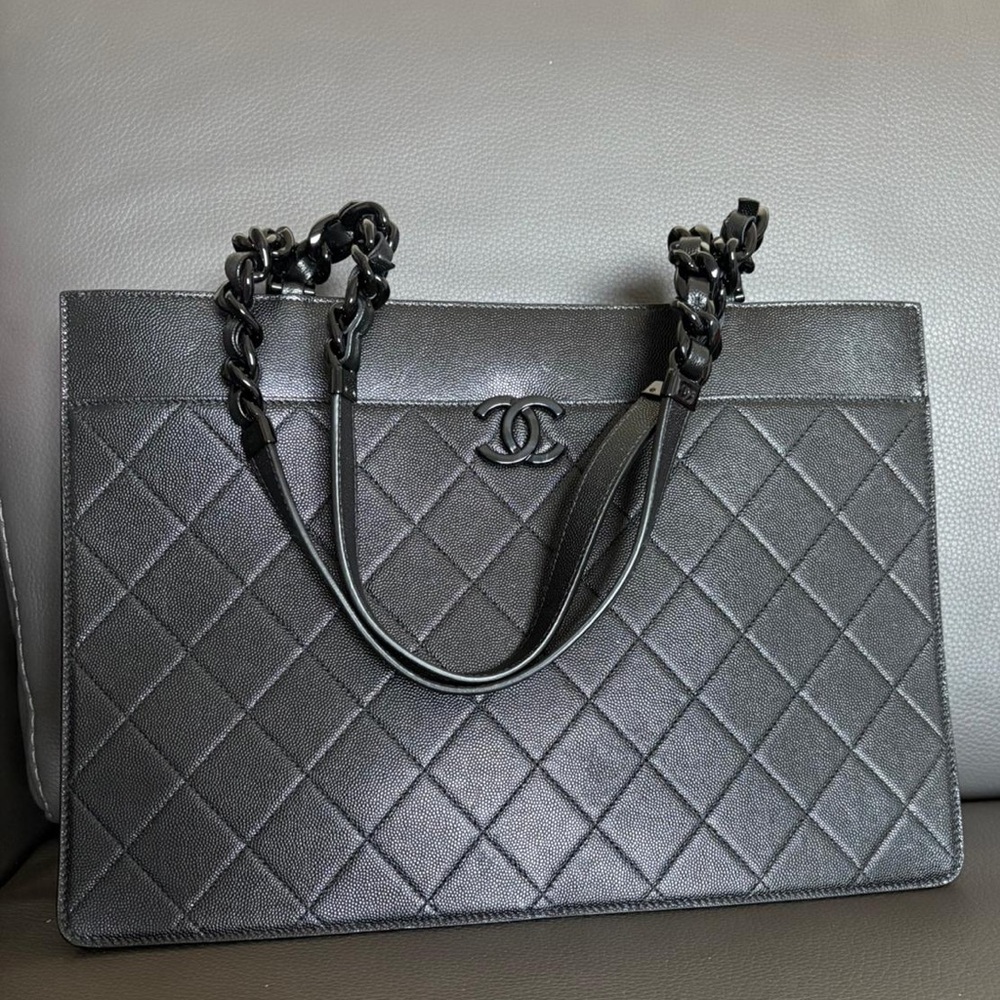 CHANEL Caviar Quilted My Everything Large Shopping Tote